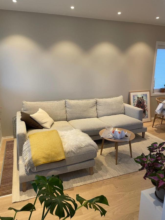 Modern Apartment Nearby City Centrum Тромсьо Екстериор снимка