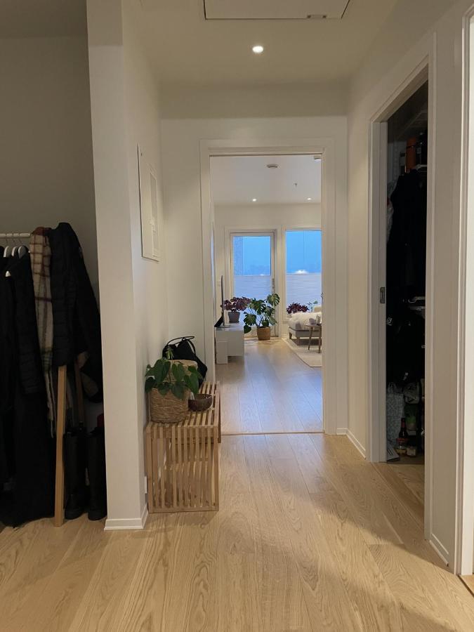 Modern Apartment Nearby City Centrum Тромсьо Екстериор снимка