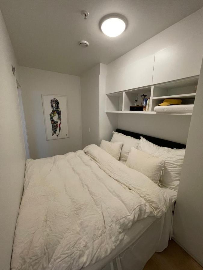 Modern Apartment Nearby City Centrum Тромсьо Екстериор снимка